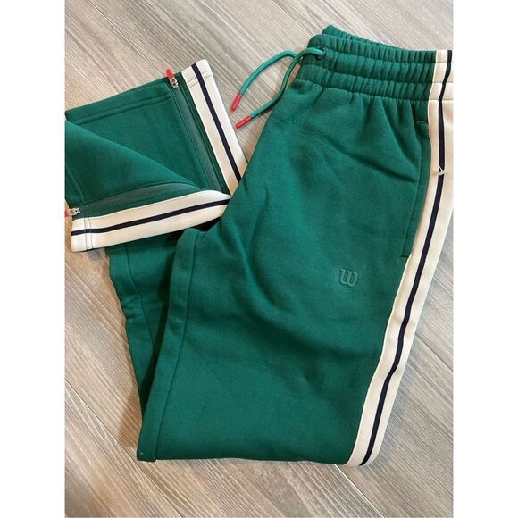 NWOT Wilson sweatpants & shorts 3 piece bundle Size M - Picture 4 of 16